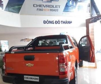 Chevrolet Colorado 2018 - Cần bán xe Chevrolet Colorado đời 2018, màu đỏ, giá tốt