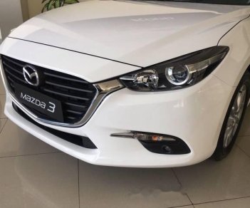 Mazda 3  1.5L 2018 - Bán xe Mazda 3 1.5L năm sản xuất 2018, màu trắng