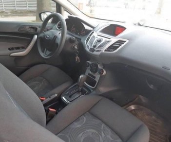 Ford Fiesta 2011 - Cần bán xe Ford Fiesta năm 2011, màu đen số tự động