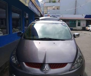 Mitsubishi Grandis 2006 - Cần bán xe Mitsubishi Grandis năm sản xuất 2006 ít sử dụng