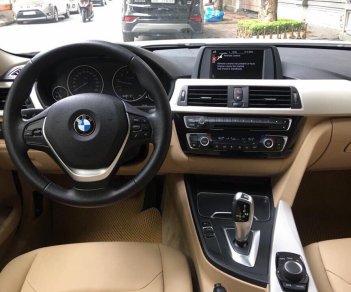 BMW 3 Series 320i 2016 - Cần bán gấp BMW 320i năm 2016, màu trắng