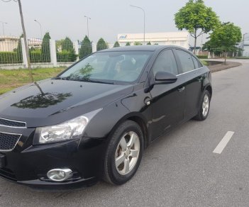 Chevrolet Cruze 2011 - Bán xe Chevrolet Cruze 2011 màu đen, mọi chi tiết xin liên hệ 0961323445