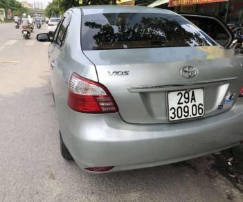 Toyota Vios G 2011 - Bán Toyota Vios G đời 2011, màu bạc số tự động