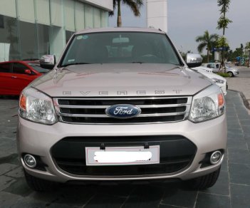 Ford Everest 2.5 MT 2014 - Bán xe Ford Everest 2.5 MT đời 2014, màu kem (be), giá chỉ 659 triệu