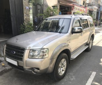 Ford Everest   2009 - Bán gấp Ford Everest 2009 số sàn, máy xăng đẹp