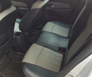 Chevrolet Cruze LT 1.6MT 2016 - Bán Chevrolet Cruze LT 1.6MT màu ghi bạc, số sàn, sản xuất 2016, biển Sài Gòn mẫu mới
