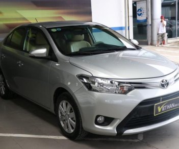 Toyota Vios E 1.5MT 2017 - Bán ô tô Toyota Vios E 1.5MT 2017, màu bạc giá cạnh tranh