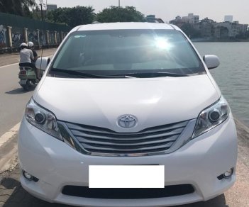 Toyota Sienna LE 3.5 AT FWD 2011 - Bán xe Toyota Sienna LE 2011 màu trắng nhập khẩu Mỹ