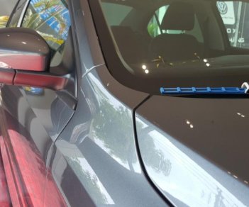Volkswagen Jetta 2016 - Quãng Ngãi - Volkswagen đời 2016, màu xám (ghi), xe nhập, 899tr - Hỗ trợ trả góp