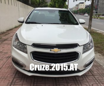 Chevrolet Cruze  LTZ 2015 - Bán Chevrolet Cruze LTZ, số tự động, màu trắng SX cuối 2015, fom mới