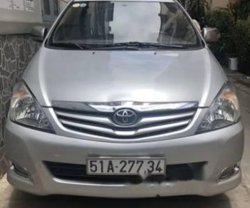 Toyota Innova   G  2011 - Bán xe Toyota Innova G đời 2011, màu bạc chính chủ