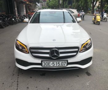 Mercedes-Benz E class E250 2016 - Mercedes E250 năm sản xuất 2016, màu trắng