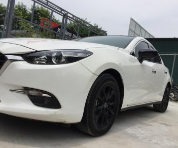 Mazda 3 Facelift 2017 - Bán xe Mazda 3 Facelift đời 2018, màu trắng