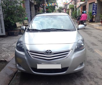 Toyota Vios G 2013 - Cần bán nhanh Toyota Vios E 2013 màu bạc