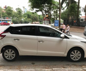 Toyota Yaris  1.5G 2017 - Bán xe Toyota Yaris 1.5G sản xuất 2017, tư nhân chính chủ, màu trắng, xe như mới, xe đi đúng 1v 5000km