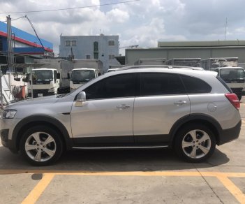 Chevrolet Captiva 2015 - Bán ô tô Chevrolet Captiva 2015, màu bạc, xe nhập chỉ cần 200tr có xe