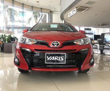 Toyota Yaris 1.5G CVT  2018 - Bán Toyota Yaris 1.5G Nhập khẩu màu đỏ, giao ngay