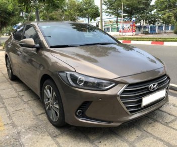 Hyundai Elantra GLS 2016 - Bán xe Hyundai Elantra GLS 2.0AT 2016, màu nâu giá cạnh tranh