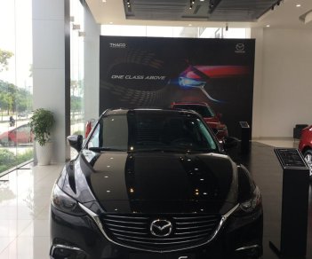 Mazda 6 2.0L 2018 - Bán ô tô Mazda 6 2.0L 2018, màu đen, 899tr, hỗ trợ giao xe tận nhà