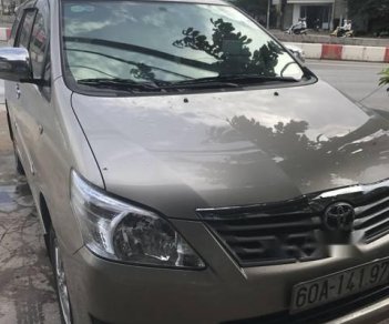 Toyota Innova 2014 - Bán xe Toyota Innova 2014, màu vàng cát