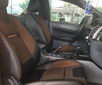 Ford Ranger Wildtrak 3.2 2018 - Bán Ford Ranger Wildtrak năm 2018, màu cam, xe nhập