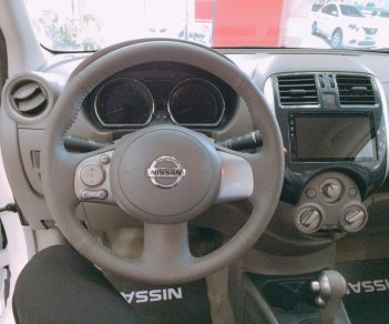 Nissan Sunny Premium 2018 - Bán Nissan Sunny Premium 2018, đủ màu, giao ngay