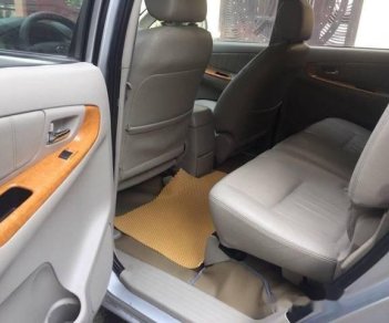 Toyota Innova 2.0V 2010 - Chính chủ bán Toyota Innova 2.0V đời 2010, màu bạc