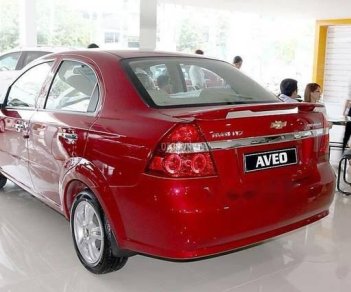 Chevrolet Aveo    2017 - Cần bán xe Chevrolet Aveo đời 2017, màu đỏ