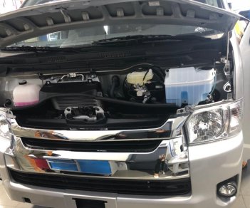 Toyota Hiace Mới   3.0L 2018 - Xe Mới Toyota HiAce 3.0L 2018