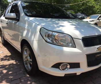 Chevrolet Aveo 2015 - Cần bán lại xe Chevrolet Aveo năm 2015, màu trắng số tự động, giá 348tr