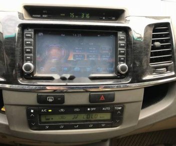 Toyota Fortuner   2013 - Bán ô tô Toyota Fortuner sản xuất 2013, màu bạc, giá 695tr