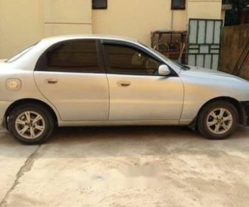 Daewoo Lanos  MT 2005 - Cần bán gấp Daewoo Lanos MT sản xuất 2005, xe đẹp, thân vỏ chắc không lỗi