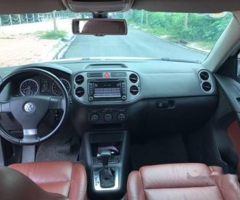 Volkswagen Tiguan   2009 - Bán xe Volkswagen Tiguan sản xuất 2009, màu trắng, nhập khẩu nguyên chiếc chính chủ, 610 triệu