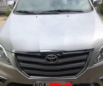 Toyota Innova G 2015 - Cần bán lại xe Toyota Innova G đời 2015, màu bạc số tự động