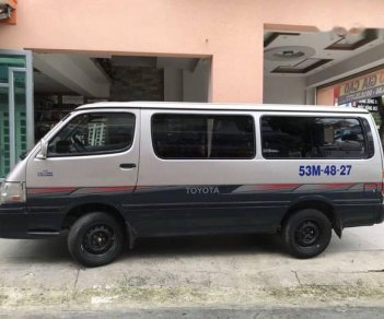 Toyota Hiace   2003 - Cần bán xe Toyota Hiace sản xuất 2003, màu bạc còn mới