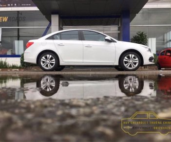 Chevrolet Cruze LT 2018 - Bán Chevrolet Cruze mới giá sốc trong tháng, tư vấn chuyên nghiệp, hỗ trợ trả góp toàn quốc