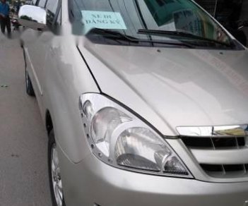 Toyota Innova G 2006 - Bán Toyota Innova G năm 2006, màu bạc xe gia đình