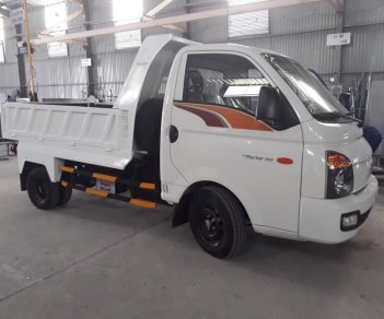 Hyundai Porter H150 2018 - Cần bán xe tải Hyundai Porter H150 đời 2018, màu trắng, nhập khẩu nguyên chiếc, giá tốt