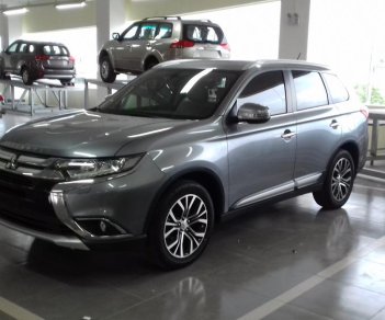 Mitsubishi Outlander 2.4 CVT Premium 2018 - Bán Mitsubishi Outlander 2.4 CVT Premium sản xuất 2018