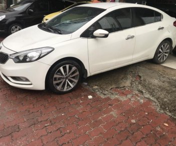 Kia K3 2014 - Cần bán xe Kia K3 sản xuất 2014, màu trắng, giá tốt