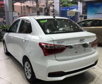 Hyundai Grand i10  1.2 MT Base 2018 - Bán Hyundai Grand i10 2018, màu trắng mới 100% giá tốt