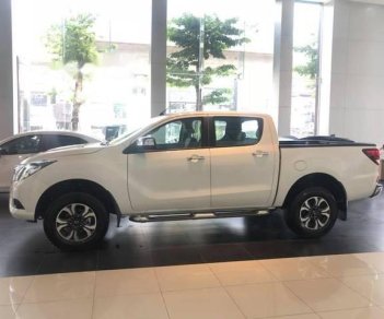 Mazda BT 50  2.2 AT 2018 - Bán Mazda BT 50 2018, màu trắng, 679 triệu