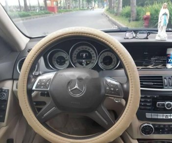 Mercedes-Benz C class   2014 - Bán Mercedes C Class năm sản xuất 2014, màu vàng, nhập khẩu