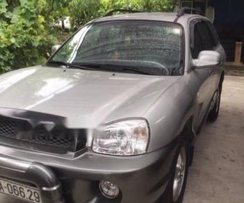 Hyundai Santa Fe 2004 - Cần bán gấp Hyundai Santa Fe sản xuất năm 2004, màu bạc chính chủ 