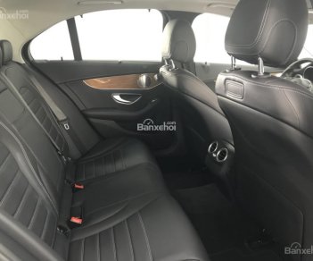 Mercedes-Benz C class C250 Exclusive 2017 - Cần bán xe Mercedes C250 Exclusive sản xuất 2017, màu xanh đen, xe cũ đã qua sử dụng