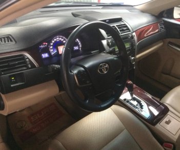 Toyota Camry 2.0 E 2012 - Cần bán xe Toyota Camry 2.0 E đời 2012, màu đen giá cạnh tranh
