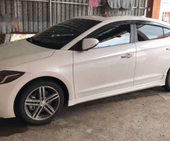 Hyundai Elantra Sport   2018 - Cần bán Hyundai Elantra Sport đời 2018, màu trắng