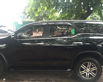 Toyota Fortuner   2.4L MT  2017 - Cần bán lại xe Toyota Fortuner 2.4L MT năm sản xuất 2017, màu đen 