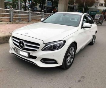 Mercedes-Benz C class  C200   2015 - Bán Mercedes C200 năm sản xuất 2015, màu trắng số tự động