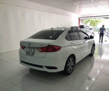 Honda City   CVT 2017 - Cần bán lại xe Honda City CVT sản xuất năm 2017, màu trắng, giá 575tr